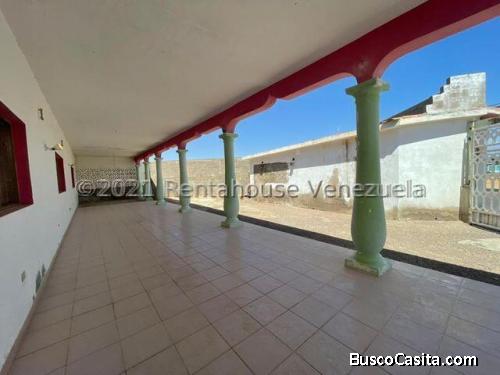 Casa en Venta Punta Cardon cod rah 23-3958