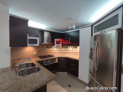 TOWNHOUSE EN VENTA LA PICOLA MARACAIBO API 3778 ELIDA HERNANDEZ ANGEL PINTON FS TEAM WORK