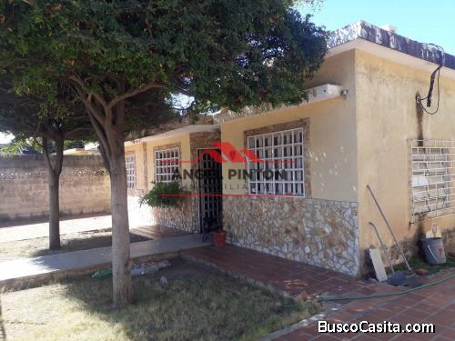 CASA VENTA BARRIO PANAMERICANO MARACAIBO API 4327 ELIDA HERNANDEZ ANGEL PINTON FS T.W.
