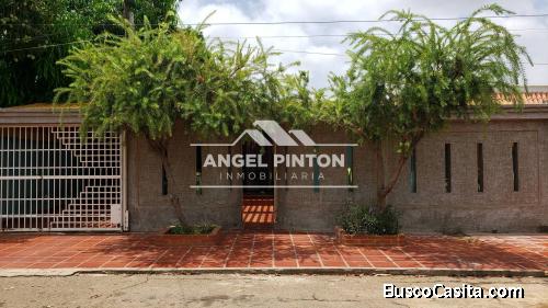 CASA EN VENTA EN SAN MIGUEL MARACAIBO API 5522 ELIDA HERNANDEZ ANGEL PINTON FS TEAM WORK