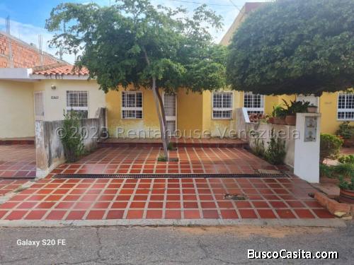 DG VENDE CASA EN SANTA FE VILLAS MARACAIBO
