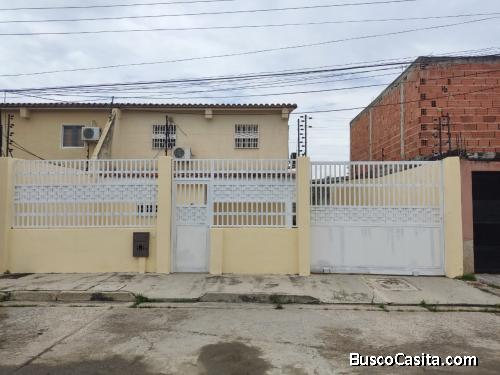 Tonw House Urbanizacion Aguasal Ciudad Alianza Guacara Estado Carabobo