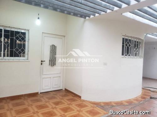 CASA VENTA VILLA LOS ROSAL ES AMPARO MARACAIBO API 4561 LEYDA VANEGAS 04146789451