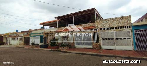 CASA EN VENTA EN SAN RAFAEL MARACAIBO API 4468 ELIDA HERNANDEZ ANGEL PINTON FS TEAM WORK