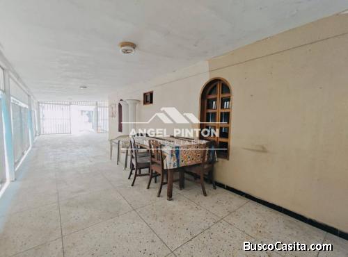 CASA EN VENTA EN SAN RAFAEL MARACAIBO API 4322 ELIDA HERNANDEZ ANGEL PINTON FS T.W.