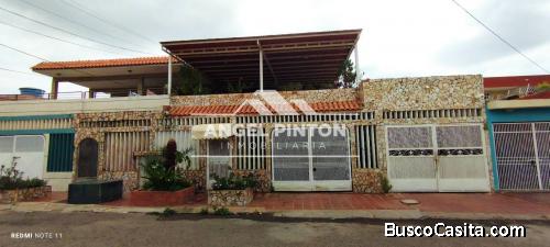 CASA EN VENTA EN SAN RAFAEL MARACAIBO API 4468 ELIDA HERNANDEZ ANGEL PINTON FS TEAM WORK