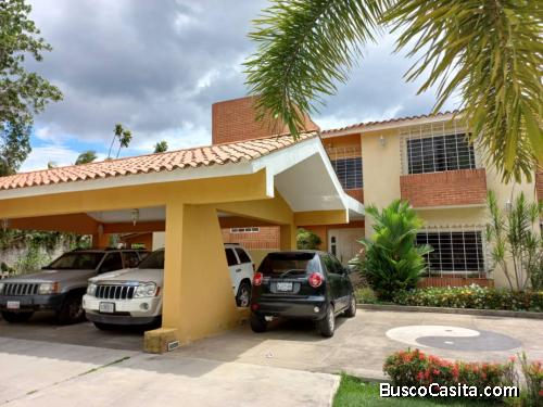 SKY GROUP PLATINUM Vende hermosa Casa Ubicado en   Las Mercedes  San Diego