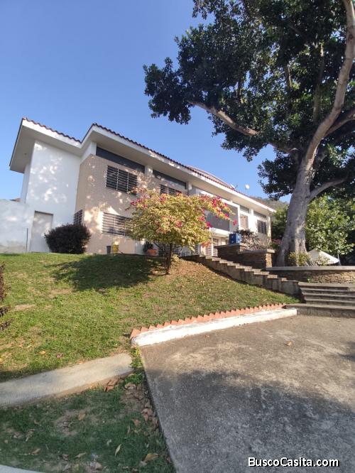 Eglée Suárez vende casa en las Morochas, San Diego 