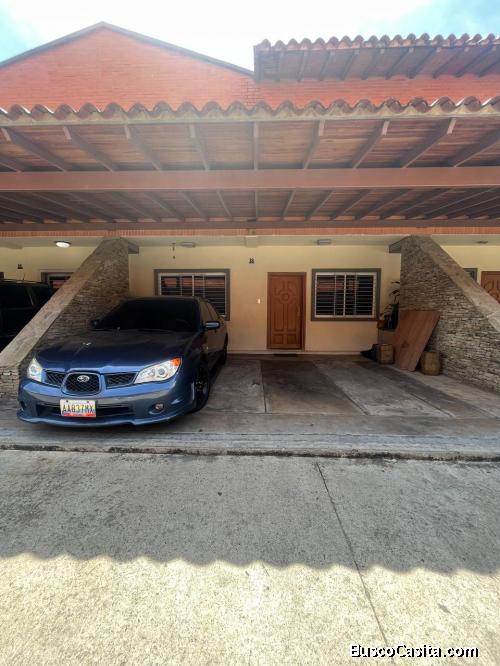 Eglée Suárez vende Town House en San Diego