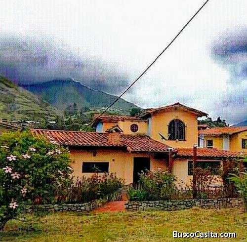 Hermosa propiedad ubicada en Tabay. Casa con terreno 