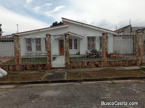 Eglée Suárez vende Casa en la Viña. (de una Planta) 