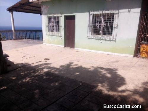 Venta de Casa Las Salinas Catia la Mar Vegas