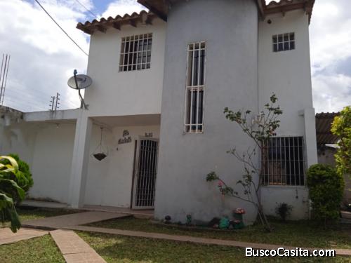 Vendo casa en palo negro aragua