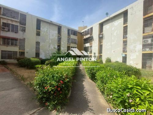 APARTAMENTO VENTA EL VARILLAL SABANETA MARACAIBO. API 4917 ELIDA HERNANDEZ ANGEL PINTON FS TEAM WOR