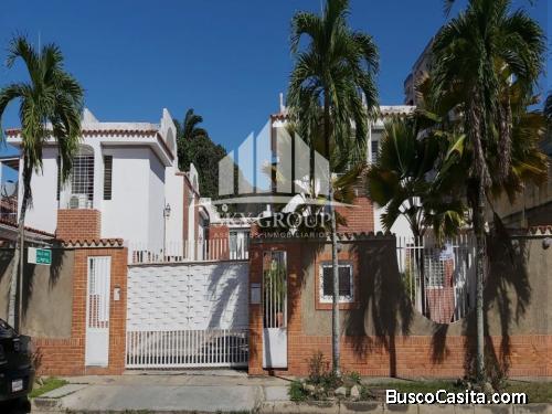 Eglée Suárez Vende Casa Quinta Trigal Norte. 