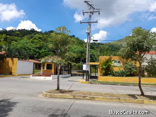 ZORAIDA ARAUJO VENDE TOWNHOUSE EN TERRAZAS DE SAN DIEGO FOTH-540