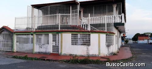 Casa rio caura