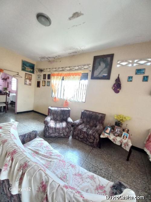 CASA EN BELLA VISTA 355 MTS 2