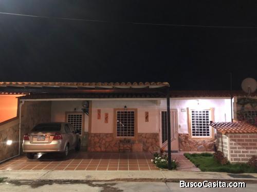 En Venta casa Brisas del Lago Ciudad Alianza Guacara Carabobo