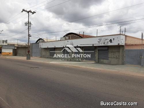 GALPON Y LOCAL COMERCIAL  VENTA EN ZONA OESTE EN MARACAIBO API 4599