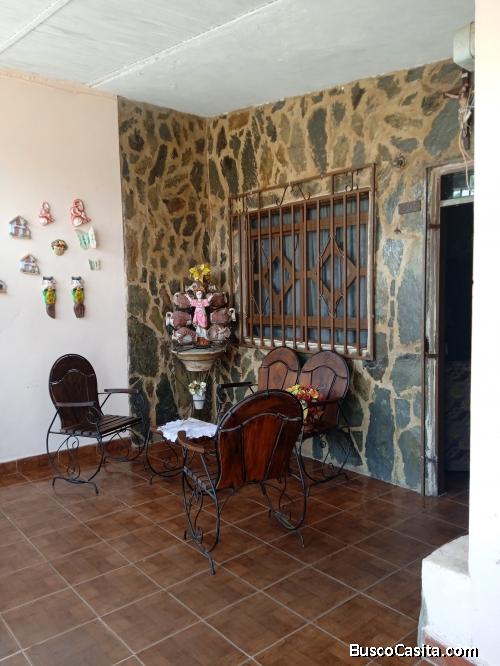 casa Urb. Ricardo Urriera