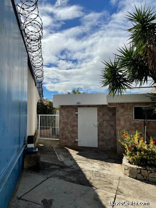 VENDO HERMOSA QUINTA EN SAN JUN BAUTISTA . 