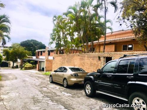 CASA EN VENTA SEBUCAN