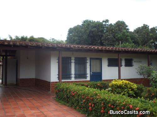 Económica Casa en venta Rio Chico Rancho 3010mts2 3h2b4E