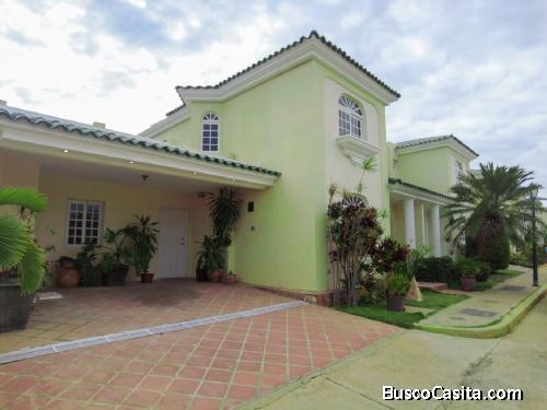 Casa venta Maracaibo en Villa Oasis Country I 180324