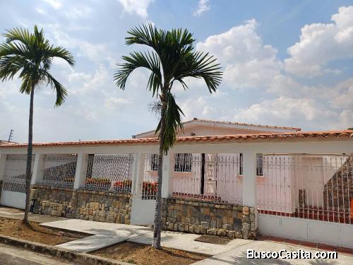 Sonia Correa vende Casa en Urbanizacion Piedra Pintada Valencia Estado Carabobo