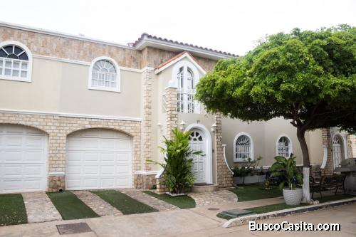 casa venta maracaibo en Villa Costa Rosmini I Milagro Norte 130524