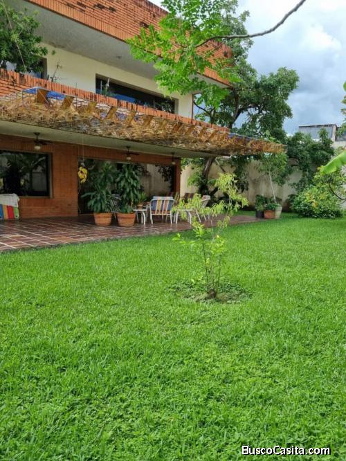 Sonia Correa vende Casa en Urbanización Altos de Guataparo Valencia Estado Carabobo