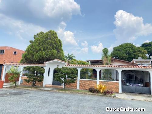 Sonia Correa vende Casa en Urbanización Valle de Camoruco  Valencia Estado Carabobo
