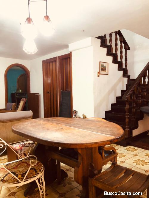 Hermosa y amplia casa ubicada en las acacias! Maracay Aragua