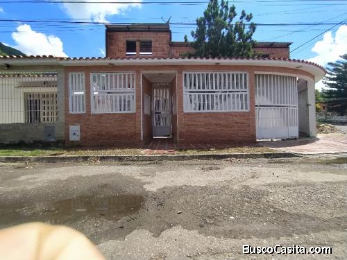 marbella mendoza vende casa en Lomas de La Esmeralda San Diego