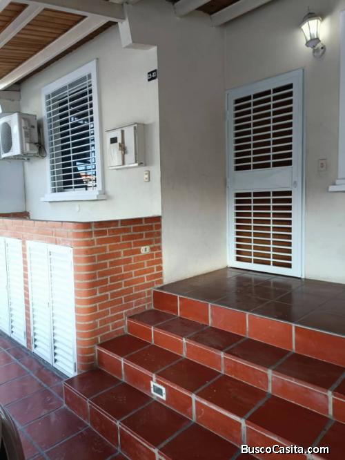 CASA EN VENTA EN URBANIZACION ROCA NOSTRA CABUDARE