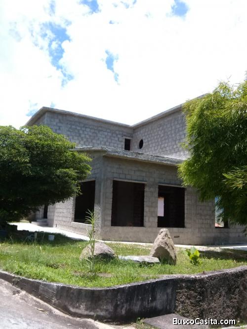 EN VENTA CASA OBRA GRIS NAGUANAGUA LA ENTRADA