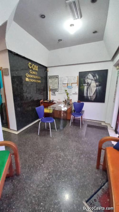 Local para consultorio en venta, CC Cristal al este de Barquisimeto