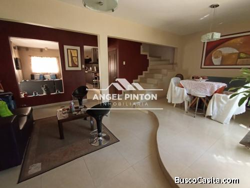 TOWNHOUSE EN VENTA AV GOAJIRA MARACAIBO MZAMBRABO API 3350