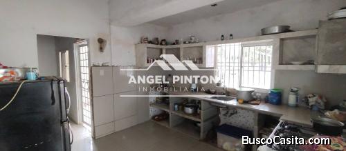 CASA EN VENTA EN ALTOS DEL SOL AMADO MARACAIBO SWUETTER API 5757