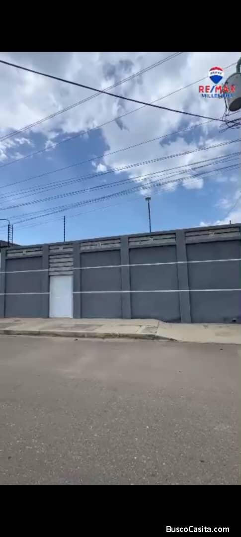 Casa en Venta Urb. La Floresta Remax Millenium