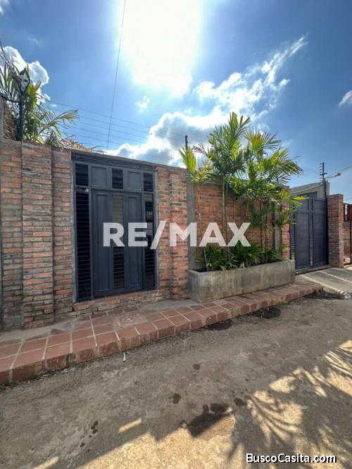 Casa en Venta. Altos del Sol Amado. Remax Millenium