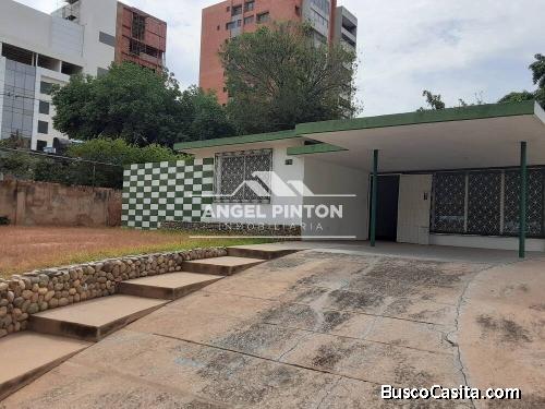 CASA COMERCIAL EN VENTA EN MARACAIBO SWUETTER API 1478