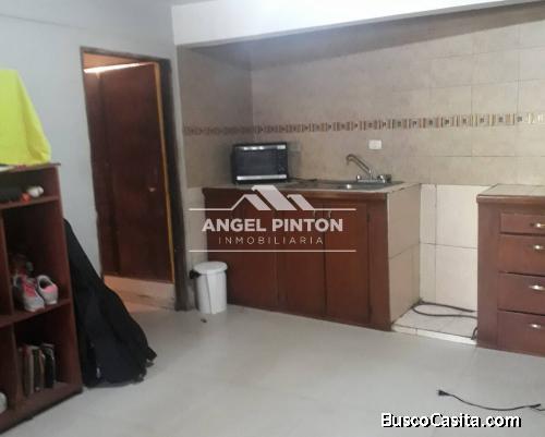 CASA VENTA CALLE 70 NUEVA VÍA MARACAIBO SWUETTER API 994