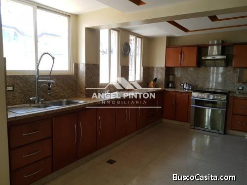 CASA VENTA URB LOS OLIVOS MARACAIBO API 518