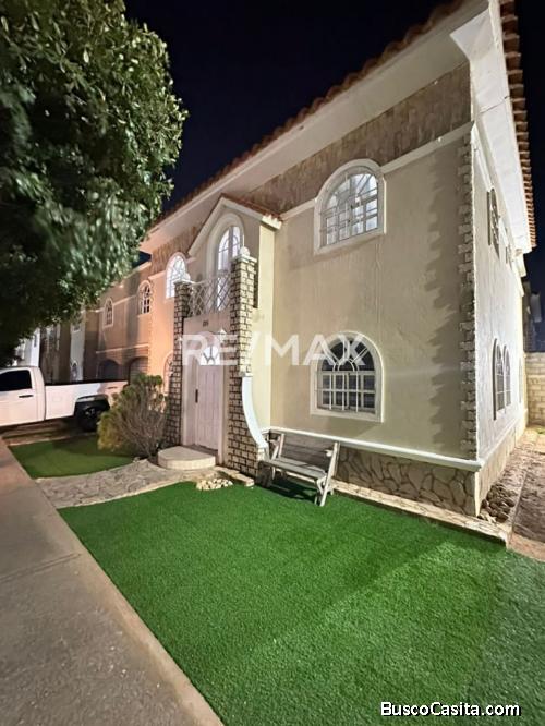 TownHouseVentaCosta Rosmini IIRemax Millenium.. 