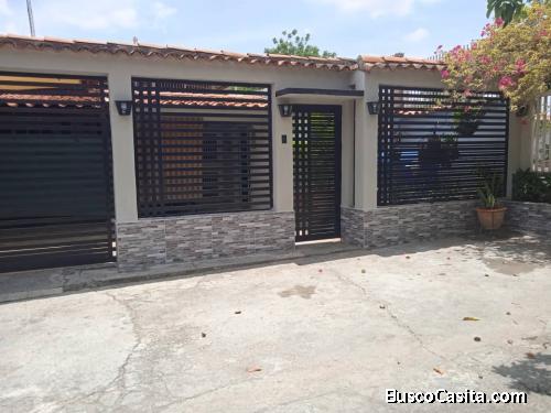 CASA DE VENTA EN URB EL RECREO CABUDARE EDO. LARA 
