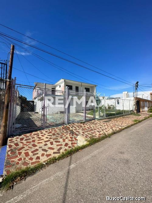 Casa Comercial en Venta Calle 70 con Av. 14A. Remax Millenium