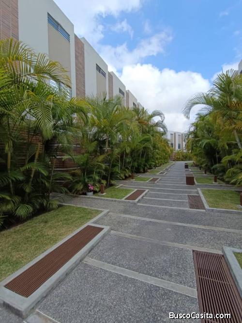 TOWNHOUSE EN VENTA EN COLINAS DEL VIENTO BARQUISIMETO