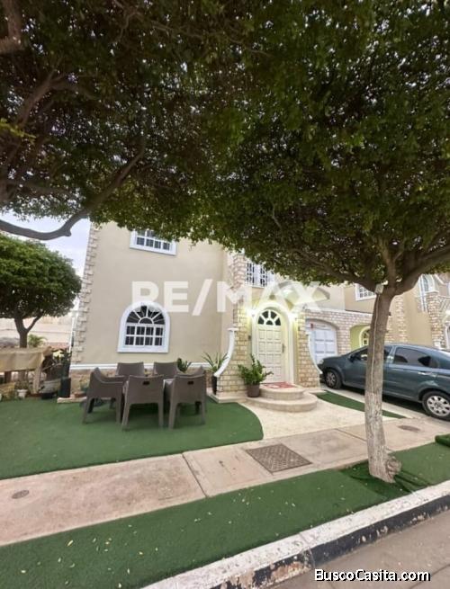 Casa venta Maracaibo en Costa Rosmini I 131124